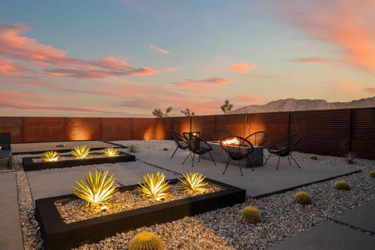 Black C House Joshua Tree Extérieur photo